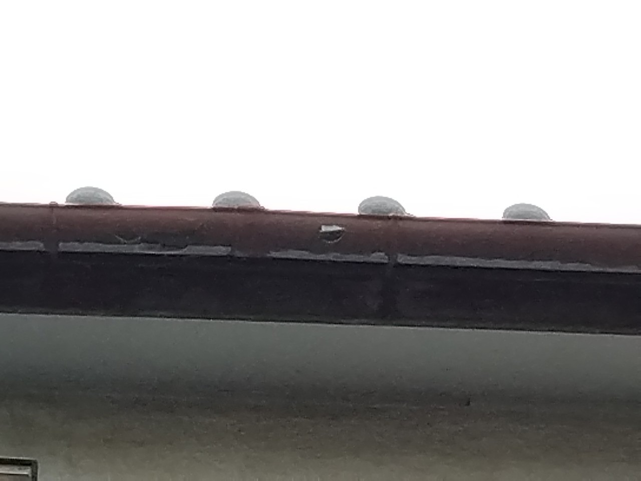 高砂市　軒樋　穴あき